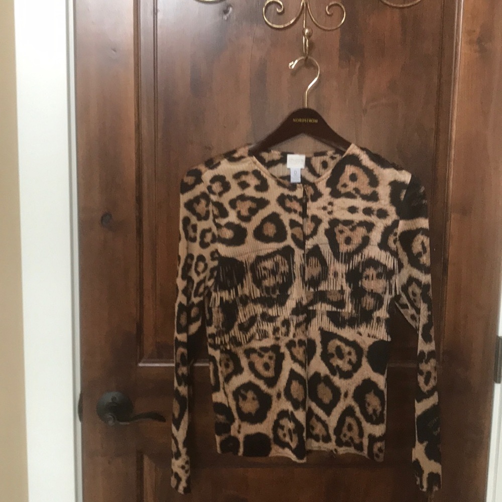 Leopard top